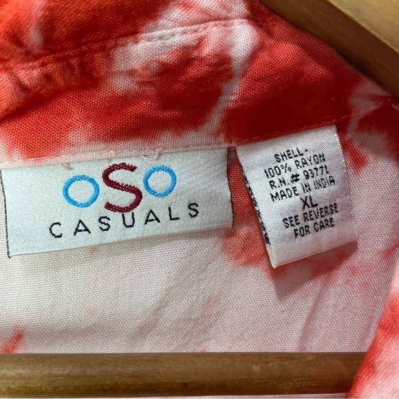 [Oso Casuals] Women's Size: XL Red & White Tie Dye Button Down Flowy Top - Picture 4 of 6